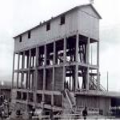 Betonárka počas výstavby Oravskej Priehrady.